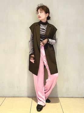 「サテンパンツ」｜「アイテム（その他アウター）」を使った、SHOさん（レディース・153cm）の秋コーディネート