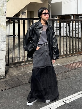 「レザー」｜「アイテム（デニムスカート）」を使った、ぴえさん（レディース・157cm）の秋コーディネート