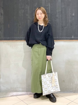 「niko and...（ニコアンド）のオリジナルスニーカーソールローファー（ローファー）」を使った、aimiさん（レディース・156cm）の春コーディネート