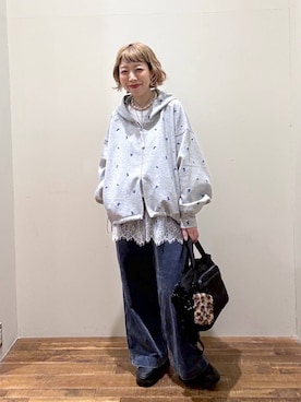 「niko and...（ニコアンド）のエアバルーンダブルZIPパーカー（パーカー、その他）」を使った、aimiさん（レディース・156cm）の秋コーディネート