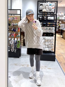 「アイテム（トップス）」を使った、aimiさん（レディース・156cm・40代）の秋コーディネート