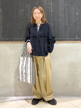 「niko and...（ニコアンド）のオリジナルスニーカーソールローファー（ローファー）」を使った、aimiさん（レディース・156cm）の春コーディネート