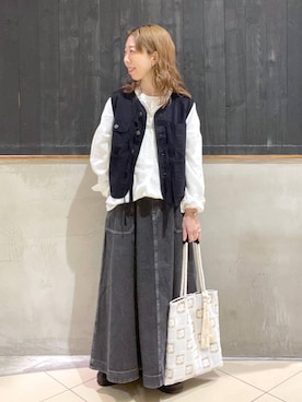 「niko and...（ニコアンド）のオリジナルスニーカーソールローファー（ローファー）」を使った、aimiさん（レディース・156cm）の春コーディネート