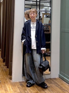 「アイテム（テーラードジャケット）」を使った、aimiさん（レディース・156cm・30代）の秋コーディネート