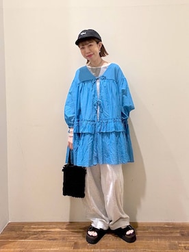「niko and...（ニコアンド）のシティーパイルイージーパンツ（その他パンツ、グレー系）」を使った、aimiさん（レディース・156cm）の春コーディネート