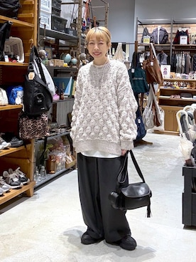 「アイテム（Tシャツ/カットソー）」を使った、aimiさん（レディース・156cm・40代）の秋コーディネート