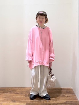 「niko and...（ニコアンド）のマルチ 巾着 ショルダーバッグ（ショルダーバッグ、ベージュ系）」を使った、aimiさん（レディース・156cm）の秋コーディネート