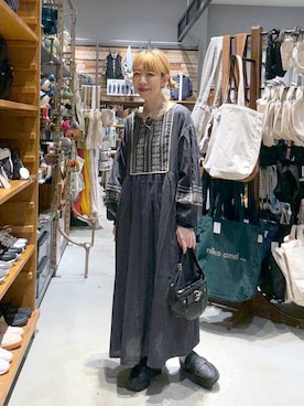「アイテム（ワンピース/ドレス）」を使った、aimiさん（レディース・156cm・30代）の秋コーディネート