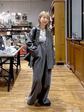 「アイテム（テーラードジャケット）」を使った、aimiさん（レディース・156cm・30代）の秋コーディネート