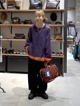 「niko and...（ニコアンド）のアイテム（トートバッグ）」を使った、aimiさん（レディース・156cm）の秋コーディネート