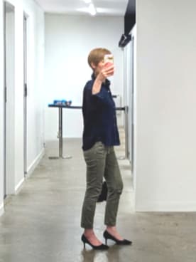 「H&M（エイチ・アンド・エム）のアイテム（チノパンツ、グリーン系）」を使った、isis171さん（レディース・172cm）の夏コーディネート