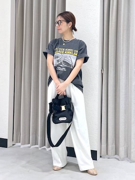 「BARNYARDSTORM（バンヤードストーム）のBARNYARDSTORM /  【新色登場】ダブルクロスワイドパンツ 【『BABALOG』チャンネルご紹介アイテム】（スラックス、ホワイト系）」を使った、izumi888さん（レディース）の春コーディネート