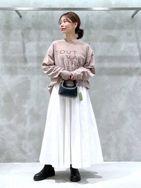 「アイテム（アクセサリー）」を使った、izumi888さん（レディース・157cm・30代）の秋コーディネート