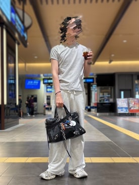 「アイテム（スウェットパンツ）」を使った、K.Kさん（メンズ・173cm）の夏コーディネート
