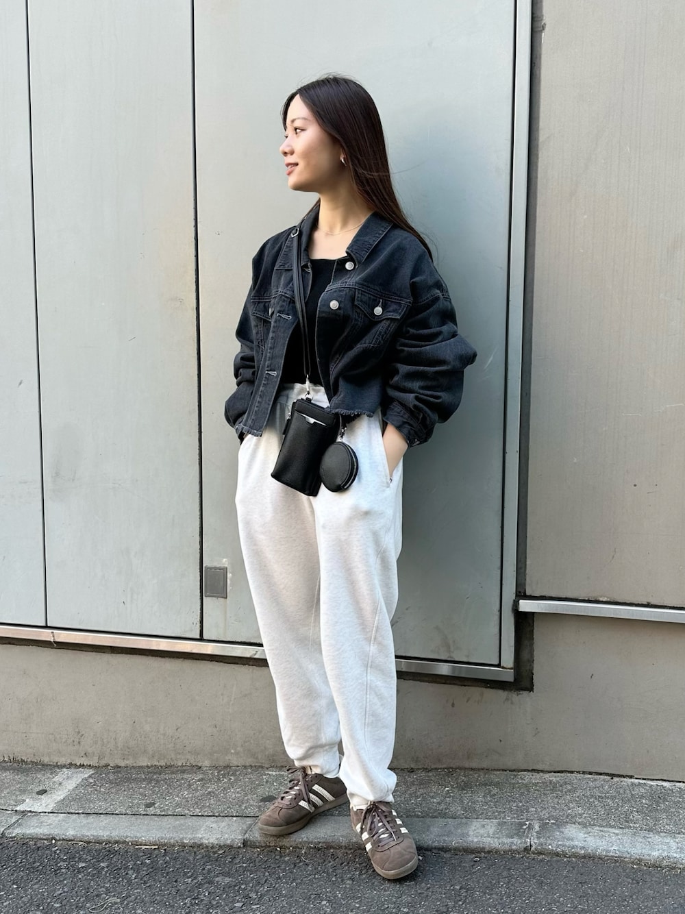 1711117182.jpg