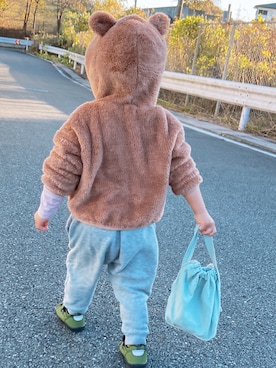 「apres les cours（アプレレクール）のアイテム（スウェットパンツ）」を使った、zenbooさん（キッズ・90cm）の秋コーディネート