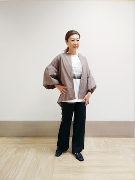 「袖ボリューム」｜「アイテム（その他）」を使った、Michikoさん（レディース・164cm）の秋コーディネート