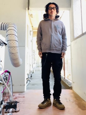 「DENIM BY VANQUISH & FRAGMENT（デニムバイヴァンキッシュフラグメント）のアイテム（パンツ）」を使った、GOODMAN®️さん（メンズ・168cm）の冬コーディネート