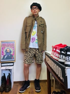「Gramicci（グラミチ）のGRAMICCI x B:MING by BEAMS / 別注 LAND AND WATER LEOPARD SHORTS（その他パンツ、イエロー系）」を使った、GOODMAN®️さん（メンズ・168cm）の夏コーディネート
