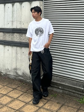 「CIAOPANIC TYPY（チャオパニックティピー）の【WEB限定】ムーンクレーターロゴプリントTee（Tシャツ/カットソー、ホワイト系）」を使った、蘭丸さん（メンズ・175cm）の夏コーディネート