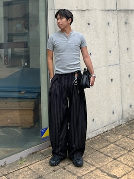 「soerte（ソエルテ）のアイテム」を使った、蘭丸さん（メンズ・175cm）の春コーディネート