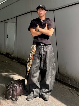 「ANDER HUNK（アンダーハンク）のアイテム」を使った、蘭丸さん（メンズ・175cm）の春コーディネート