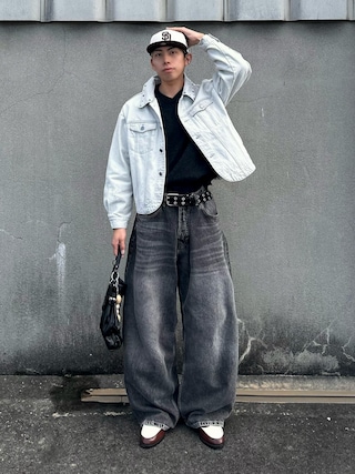 「EPNK（イーピーエヌケー）のStuds damage denim jacket / スタッズダメージデニムジャケット（デニムジャケット）」を使った、蘭丸さん（メンズ・175cm）の秋コーディネート