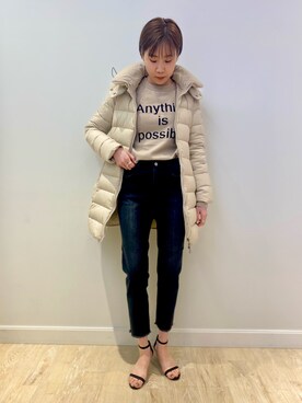 「TATRAS」｜「アイテム（デニムパンツ）」を使った、sakakibaraさん（レディース・168cm）の冬コーディネート