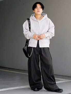 「アイテム（パーカー）」を使った、MinoriTYスタッフさん（メンズ・165cm）の秋コーディネート