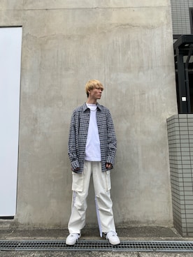 「DANKE SCHON（ダンケシェーン）のDankeSchon/ダンケシェーン/リメイクカーゴパンツ（カーゴパンツ）」を使った、😈🤖ぶんまわしRinRin👿🤖さん（メンズ・182cm）の冬コーディネート