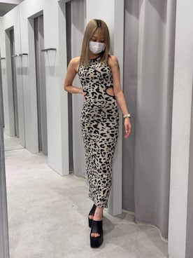 「GYDA（ジェイダ）のBASICチャンキーサンダル（サンダル、ブラック系）」を使った、miinaさん（レディース・156cm）の夏コーディネート