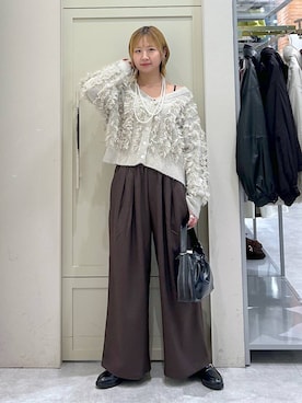 「LOWRYS FARM（ローリーズファーム）のパールタレンネックレス　249411（ネックレス）」を使った、いそまるさん（レディース・168cm）の冬コーディネート