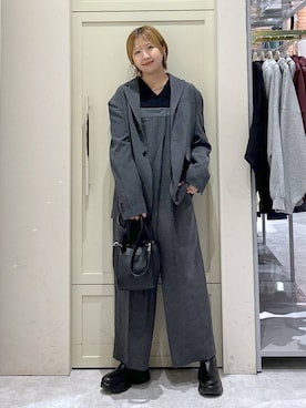 「アイテム（サロペット/オーバーオール）」を使った、いそまるさん（レディース・168cm・20代）の秋コーディネート
