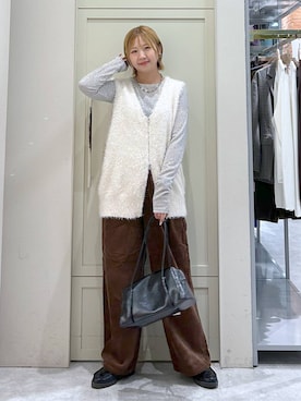 「アイテム（ネックレス、ブルー系）」を使った、いそまるさん（レディース・168cm）の秋コーディネート