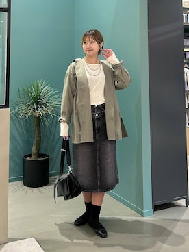 「LOWRYS FARM（ローリーズファーム）の【500mlペットボトル収納可】フラップショルダーＢＡＧ 1046881（ショルダーバッグ、ブラック系）」を使った、いそまるさん（レディース・168cm）の秋コーディネート