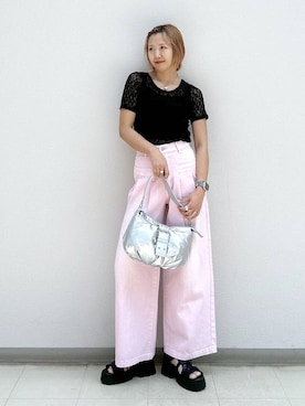 「ワイドパンツ」｜「アイテム（デニムパンツ、ピンク系）」を使った、いそまるさん（レディース・168cm）の夏コーディネート