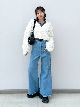 「スニーカー特集」｜いそまるさん（レディース・168cm）の冬コーディネート