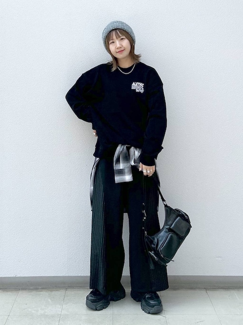 エスティページ② STAFF STYLING｜THE SHOP YOHJI YAMAMOTO