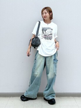 「スニーカー特集」｜「アイテム（アクセサリー）」を使った、いそまるさん（レディース・168cm）の夏コーディネート