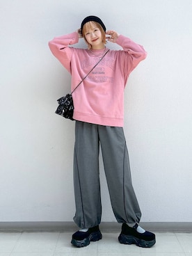 「アイテム（スウェット）」を使った、いそまるさん（レディース・168cm・20代）の春コーディネート