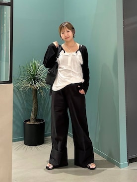 「LOWRYS FARM（ローリーズファーム）の【500mlペットボトル収納可】フラップショルダーＢＡＧ 1046881（ショルダーバッグ、ブラック系）」を使った、いそまるさん（レディース・168cm）の夏コーディネート