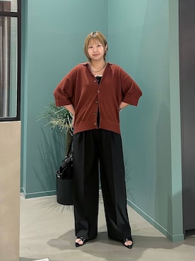 「アイテム（カーディガン/ボレロ、レッド系）」を使った、いそまるさん（レディース・168cm）の夏コーディネート