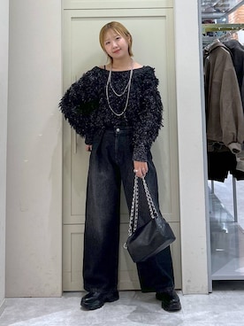 「アイテム（アクセサリー、グレー系）」を使った、いそまるさん（レディース・168cm）の冬コーディネート