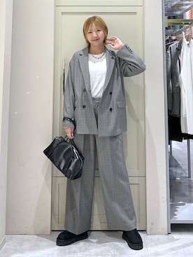 「アイテム（テーラードジャケット）」を使った、いそまるさん（レディース・168cm・20代）の秋コーディネート