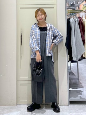 「アイテム（オールインワン・サロペット）」を使った、いそまるさん（レディース・168cm）の秋コーディネート