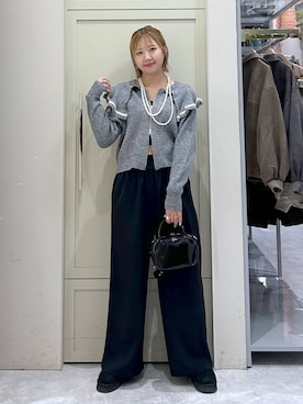 「LOWRYS FARM（ローリーズファーム）のパールタレンネックレス　249411（ネックレス）」を使った、いそまるさん（レディース・168cm・20代）の秋コーディネート