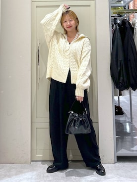 「LOWRYS FARM（ローリーズファーム）のパールタレンネックレス　249411（ネックレス）」を使った、いそまるさん（レディース・168cm）の冬コーディネート