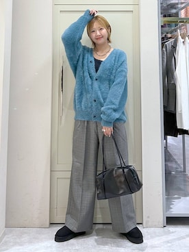 「アイテム（ネックレス、ブルー系）」を使った、いそまるさん（レディース・168cm）の秋コーディネート