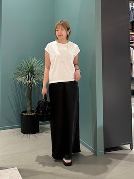 「LOWRYS FARM（ローリーズファーム）の【接触冷感】ベーシックノースリーブ　1043004（Tシャツ/カットソー、ホワイト系）」を使った、いそまるさん（レディース・168cm）の夏コーディネート