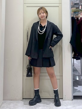 「LOWRYS FARM（ローリーズファーム）のパールタレンネックレス　249411（ネックレス）」を使った、いそまるさん（レディース・168cm・20代）の秋コーディネート